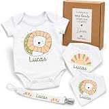 Pack Bebé Recién Nacido, Regalo Bebé Personalizado con Nombre | Regalo bebé recién nacido niño o niña, body, 2 bandanas tipo babero y chupetero personalizado, caja con su nombre