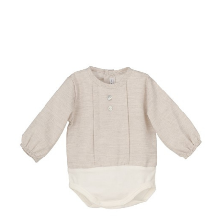 Body de bebé niño con camisa de manga larga, cuello redondo y botones.