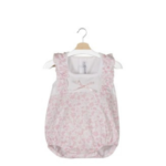 Pelele Corto Desmangado Irina, ideal para un look fresco y cómodo.