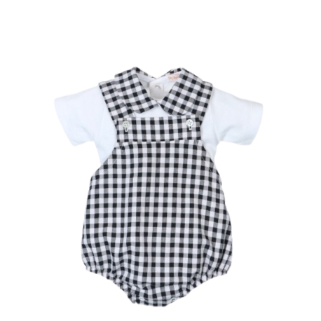 Conjunto Peto y Camiseta Manga Corta Tony Bambino, estilo clásico a cuadros en blanco y negro con camiseta cómoda y fresca.