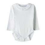 Pack 2 bodies bebé cuello puntilla, colores blanco y celeste.