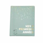 Álbum Domiva Mes 5 Premières Années con espacio para fotos y recuerdos del bebé.