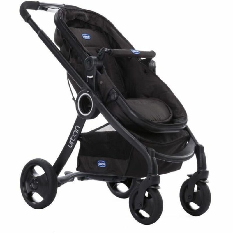 Carro de Paseo para Bebé Chicco Urban Plus en color negro, ruedas macizas y diseño compacto.