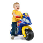 Correpasillos Moto Cross Race Azul de Moltó para niños de 18 meses con diseño deportivo.